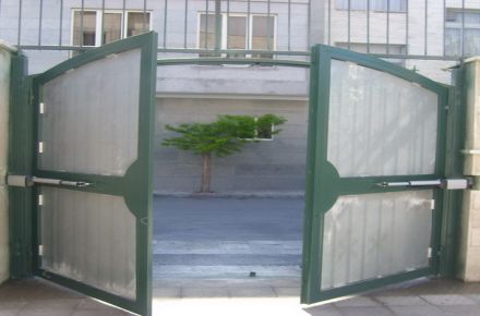 نصب ، تعمير و راه اندازى درب هاى اتوماتيك